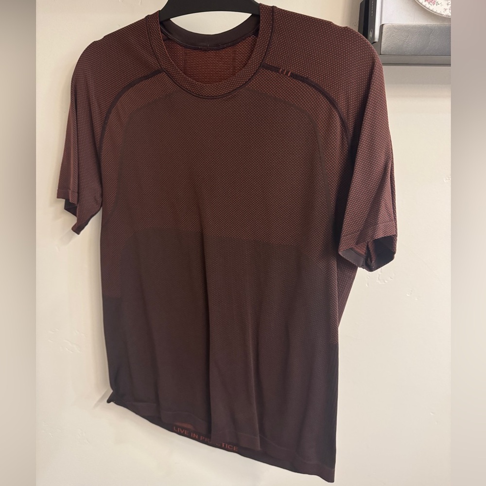 lululemon athletica Dark Brown Short Sleeve Tee